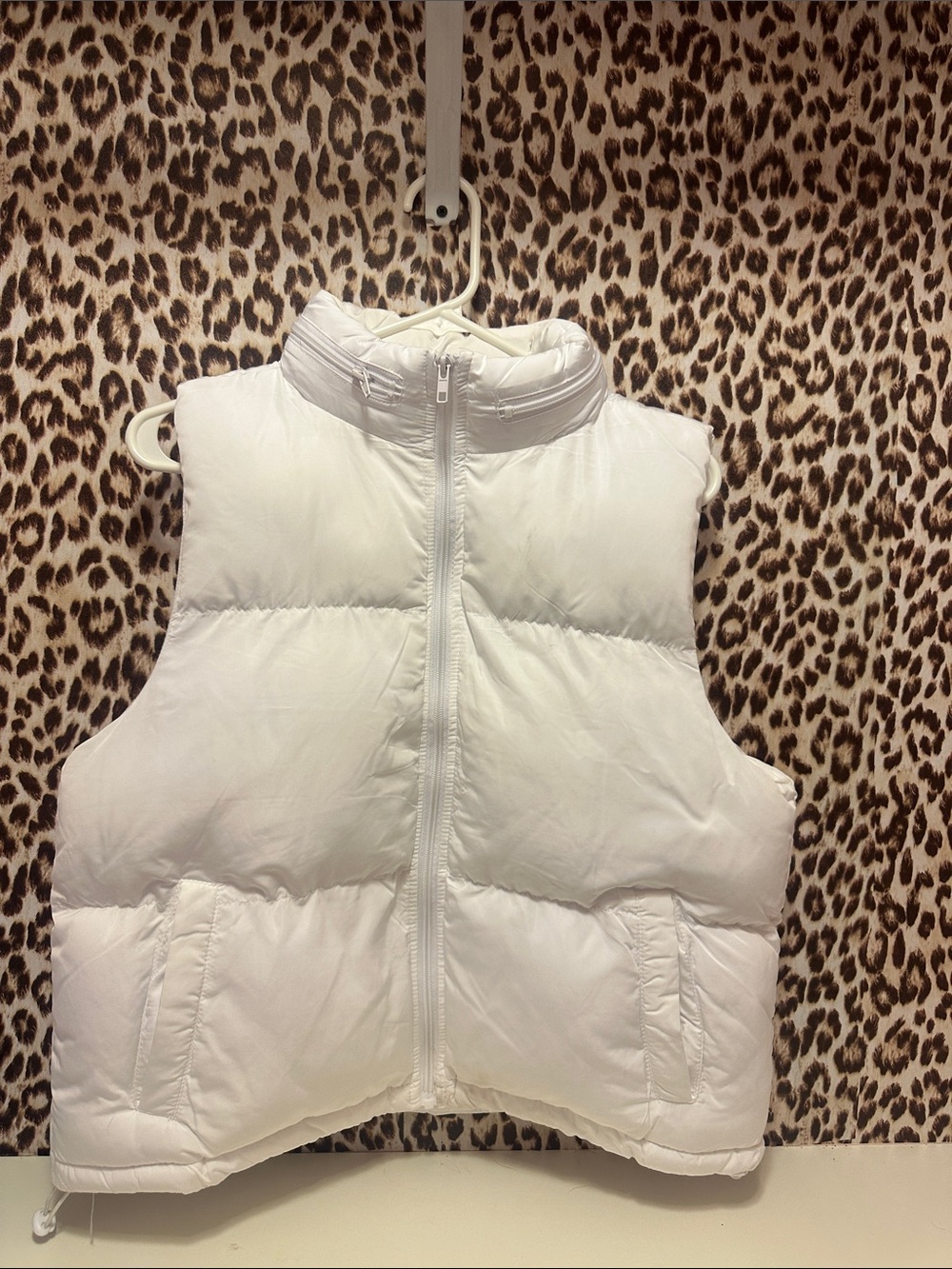 Forever 21 White Puffer Vest